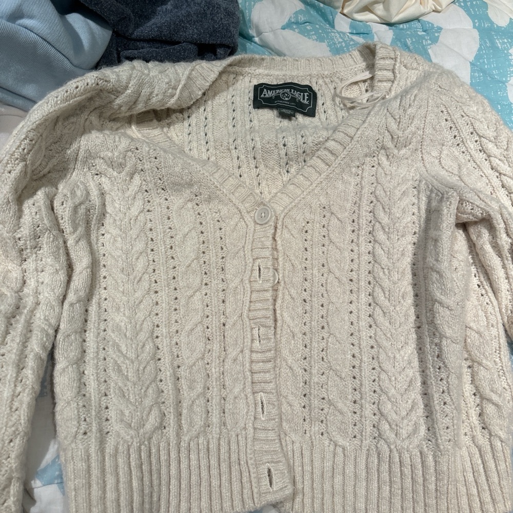 sweater size medium